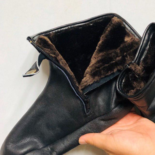 Leather ﻿Socks with fur (Khuffs)